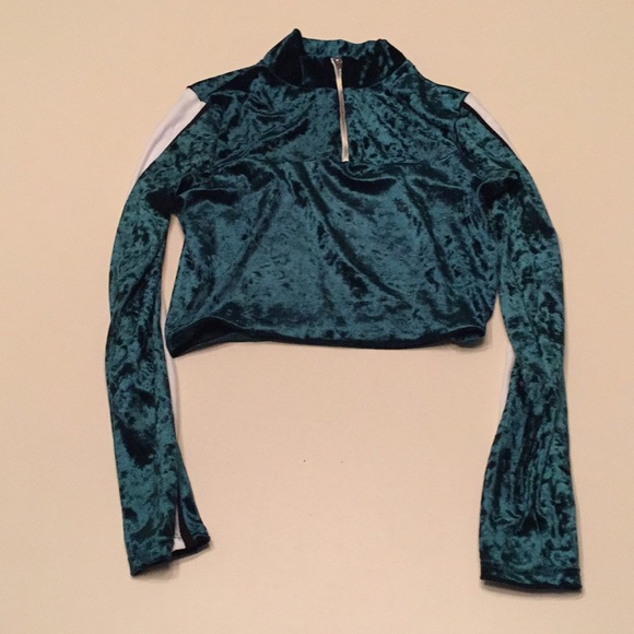 Fashion Nova Jogging Suit - Picture 3 of 7